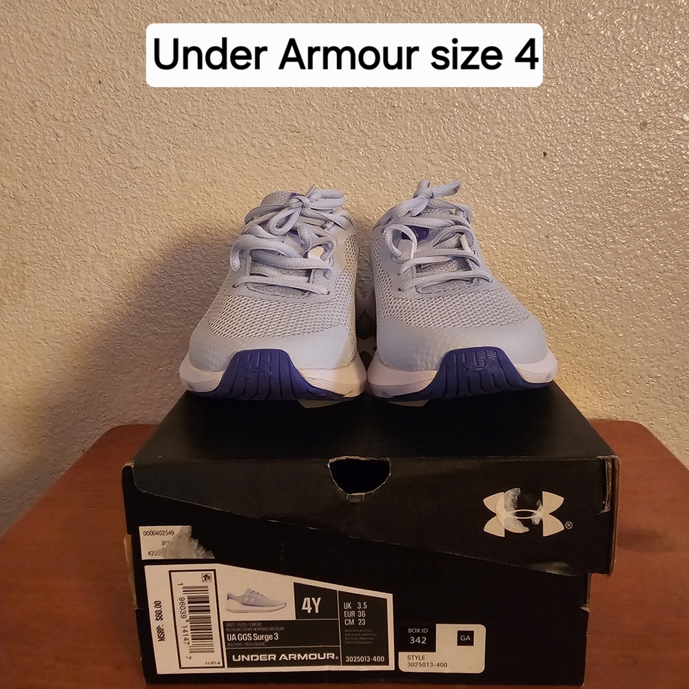 Under Armour Kids' Blue Sneakers Size 4